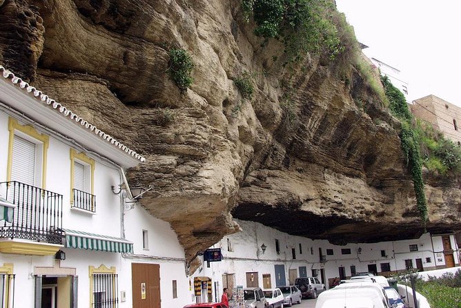 *Private Day Trip* Ronda and Setenil De Las Bodegas From Jerez - Discovering Setenil De Las Bodegas