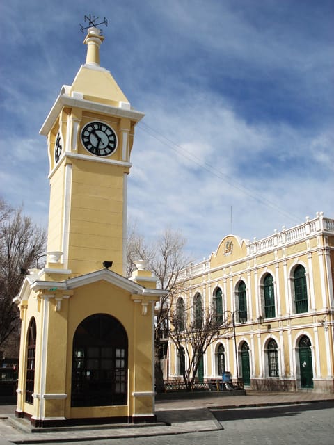 Private Day Trip Salar De Uyuni - Volcano and Island Visit