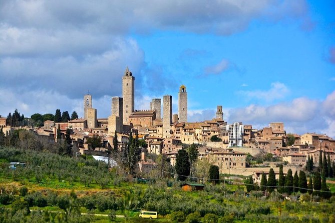 Private Day Trip San Gimignano and Volterra From Livorno Port - Exploring San Gimignano