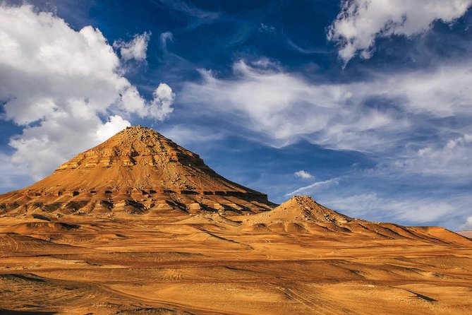 Private Day Trip to Bahariya Oasis With Black Sahara From Cairo - Meeting and Pickup