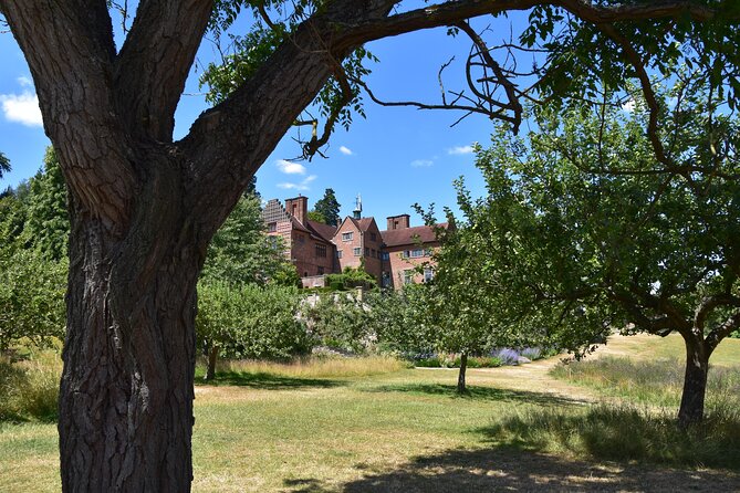 Private Day Trip to Chartwell, Home To Sir Winston & Lady Churchill, From London - Convenient Pickup Options