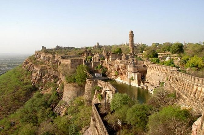 Private Day Trip to Chittorgarh Fort From Udaipur - Customization Options