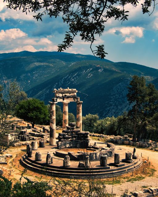 Private Day Trip to Delphi and Arachova From Athens - Uncover the Historically Rich City