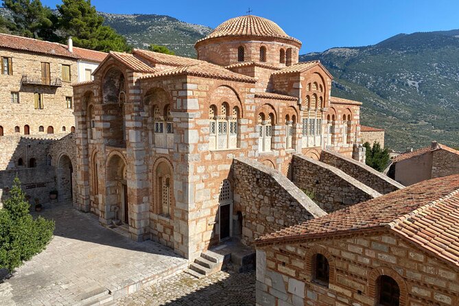 Private Day Trip to Delphi and Arachova From Athens With Pick up - Booking Details