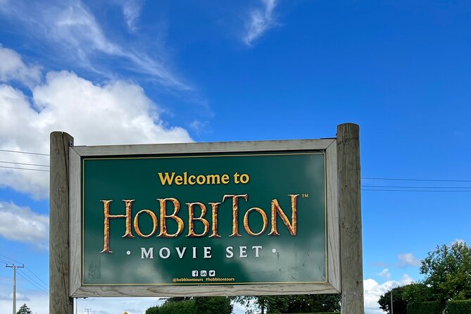 Private Day Trip To Hobbiton - Public Transportation and Accessibility