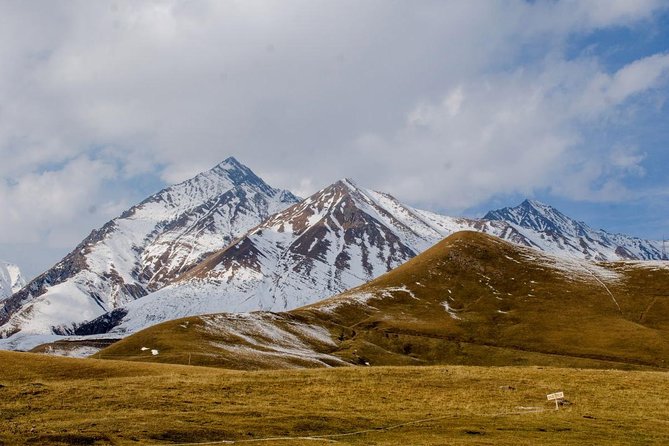 PRIVATE Day-Trip to Kazbegi (The Most Popular Tour in Georgia) - Meeting and Pickup Arrangements
