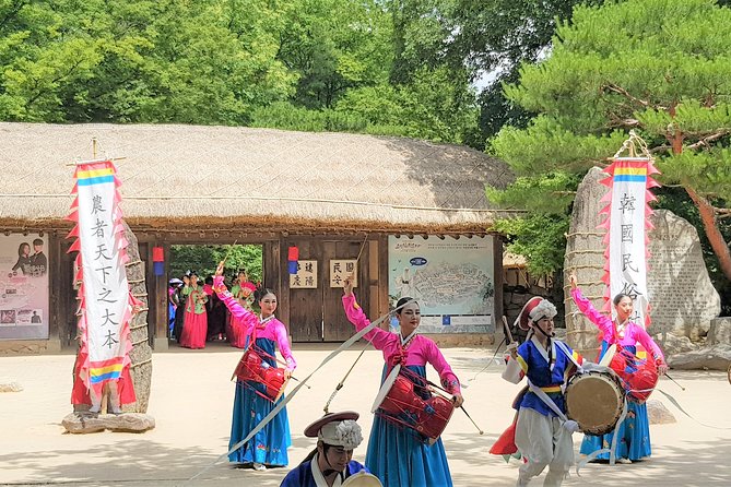 Private Day Trip to Korean Folk Village & Dae Jang Geum Park - Discovering Dae Jang Geum Park