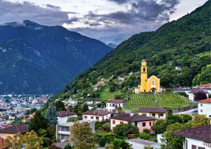 Private Day Trip to Lake Como & Lugano From Zürich by Car - Transportation Amenities