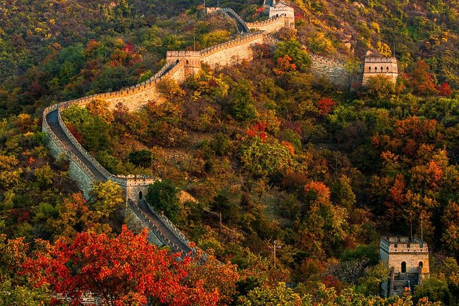 Private Day Trip to Mutianyu Great Wall and Summer Palace With English-Speaking Driver - Mutianyu Great Wall Experience