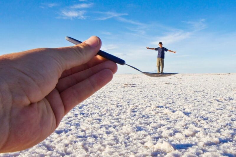 Private Day Trip to Salar De Uyuni With Tickets - Tour Guide Language and Availability