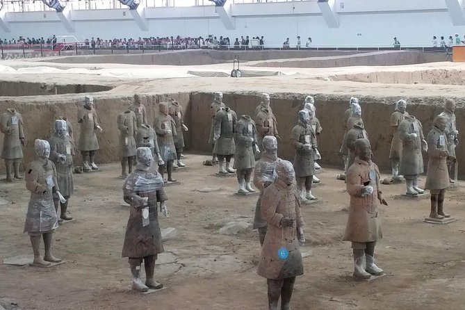 Private Day Trip to Terracotta Warriors and Jingdis Tomb - Savoring Local Cuisine and Culture