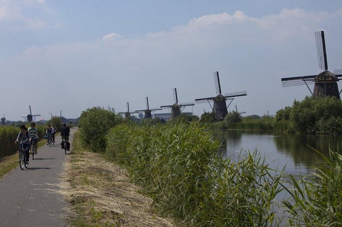 Private Day Trip to the Keukenhof Gardens and Zaanse Schans - Pickup Information