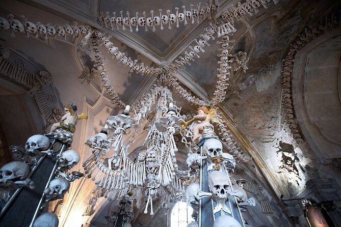 Private Day Trip to the Medieval Town of Kutna Hora - Highlights of the Guided Visit