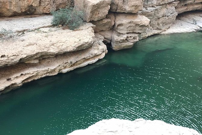 Private Day Trip to Wadi Shab, Fins Beach & Bimmah Sinkhole - Wadi Shab Exploration