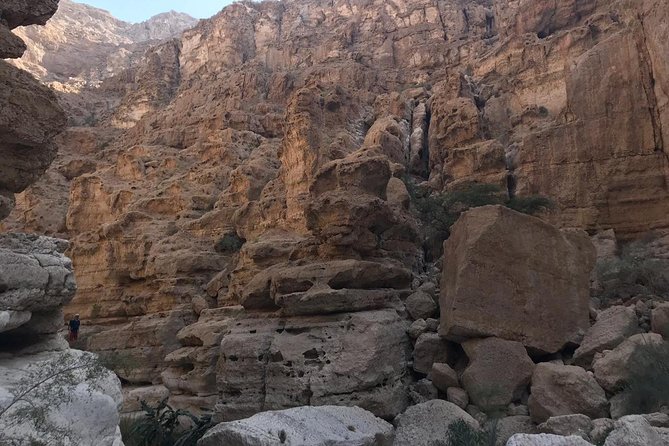 Private Day Trip to Wadi Shab, Fins Beach & Bimmah Sinkhole - Cancellation Policy and Reservation