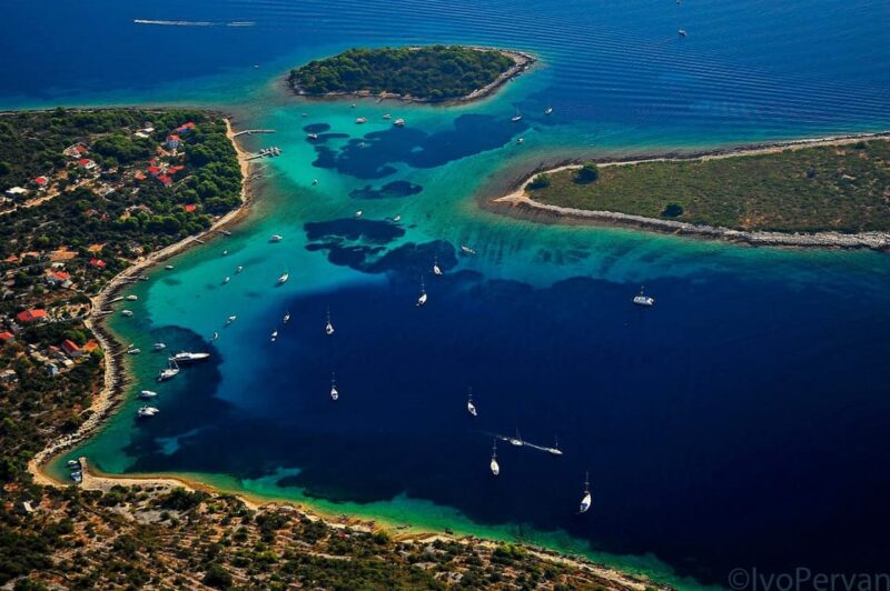 PRIVATE DAY WITH OUR LUX SPEEDBOAT, 5 STAR ***** ENJOYMENT - Preparation and Meeting Point