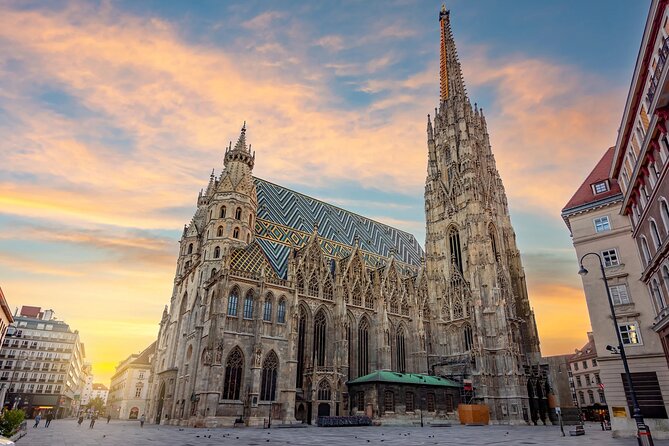 Private Daytrip to Vienna From Budapest and Back With Local Guide - Key Points