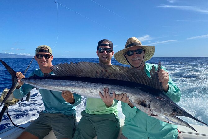 Private Deep Sea Fishing Charter in Honolulu - Inclusions and Amenities