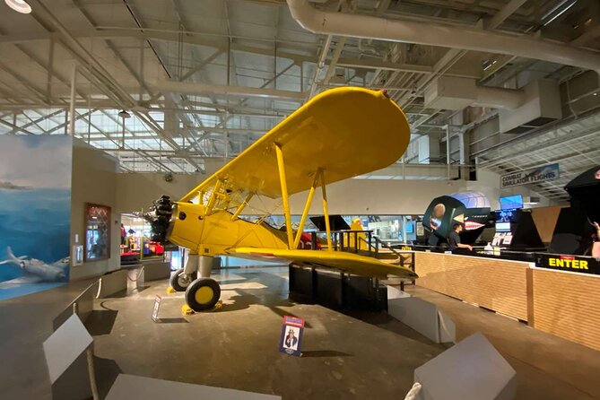 Private Deluxe Arizona Memorial Pearl Harbor Aviation MuseumTour - Pickup and Meeting Point