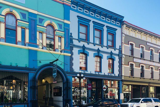 Private Deluxe Tour of Victoria & to Butchart Gardens (5 hrs) - FAQs