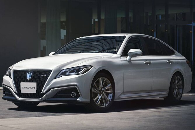 Private Departure From Tokyo City to Narita Airport NRT by Sedan - Infant Seat Availability