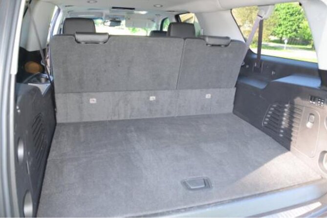 Private Departure to Dulles Airport - Pickup and Drop-off