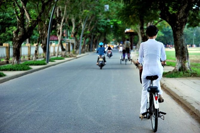 Private Departure Transfer: From Hotel in Hoian to Danang International Airport - Service Overview