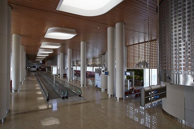 Private Departure Transfer From Mumbai Hotel to Airport Including VIP Assistance - Key Points