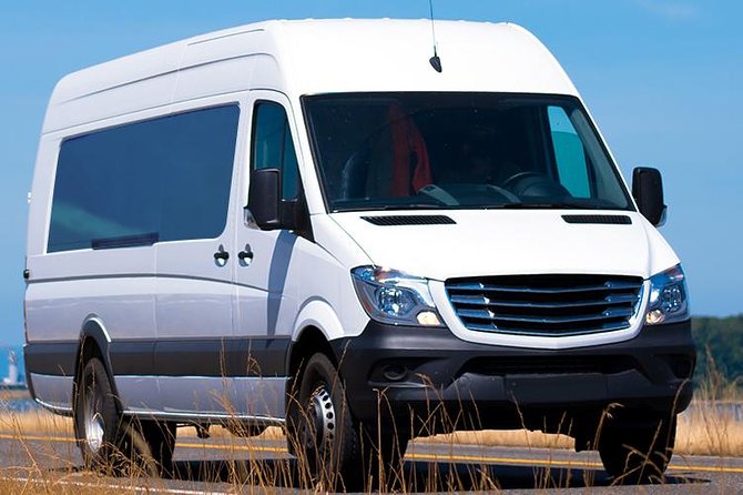 Private Departure Transfer: Hotels to La Romana International Airport (1 - 6) - Pickup and Drop-off Information