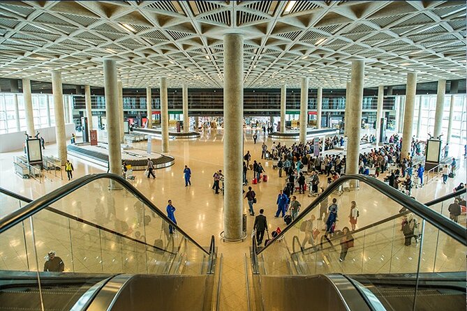 Private Departure Transfer: Petra Hotels to Amman Airport - Luggage Allowance