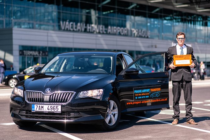Private Departure Transfer: Prague Airport - Additional Services