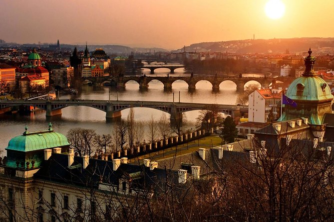 Private Departure Transfer: Prague Airport - Booking Information