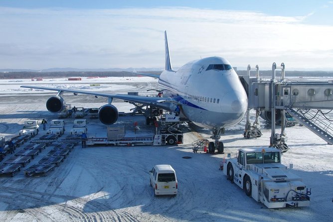 Private Departure Transfer : Sapporo City to New Chitose Airport - Confirmation and Contact Information