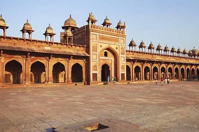 Private Departure Transfer to Airport From Hotel in Delhi by Car - Key Points