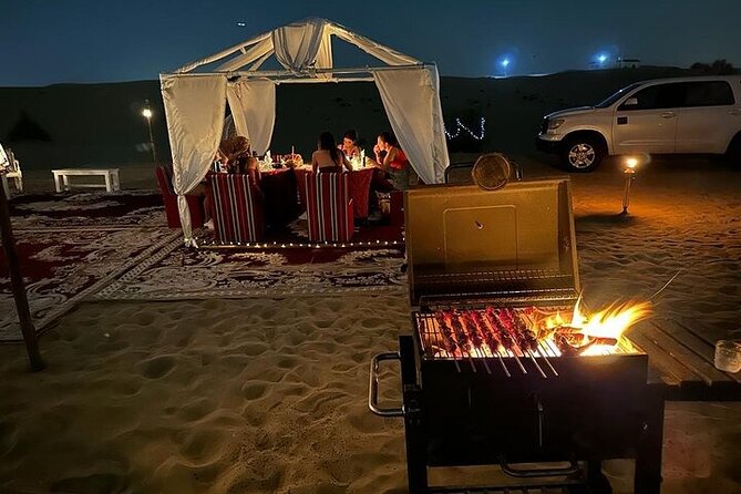 Private Dinner in the Heart of the Desert With Entertainment Show - Accessibility and Health Considerations