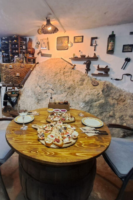 Private Dinner With Wine and Homemade Tapas - Booking and Cancellation