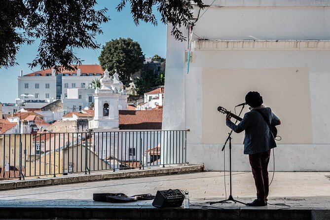 Private Discover Lisbon With a Photographer - Afternoon Edition - Photography Experience