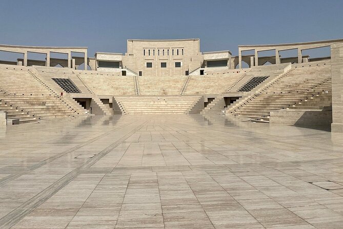 Private Doha City Tour From Airport And Hotel - Doha Corniche