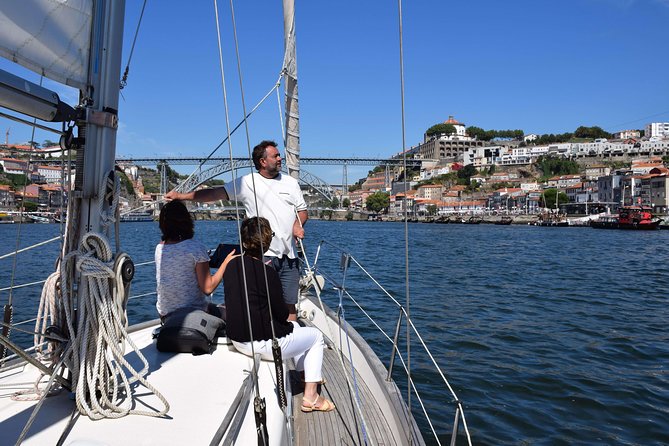 Private Douro River Sailing Cruise (Sunset Available) - Onboard Amenities and Inclusions