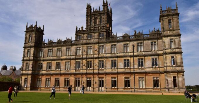 Private Downton Abbey Day Tour, Including Pub Lunch - Inclusions and Exclusions