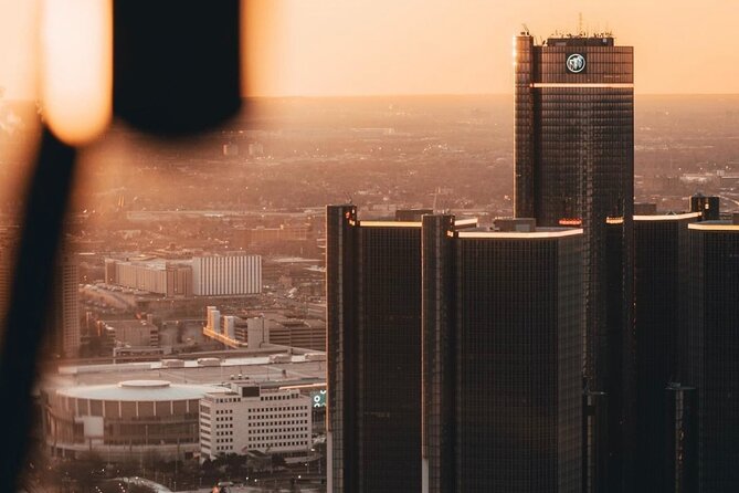 Private Downtown Detroit Helicopter Ride - Meet Your Professional Pilot