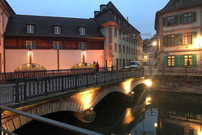 Private Driver and Taxi Shuttle Stuttgart Airport (Str) <=> Strasbourg - Accessibility and Participation