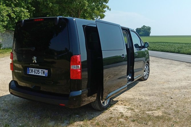 Private Driver Departing From Orly Airport to Paris: Premium Service - Booking Information