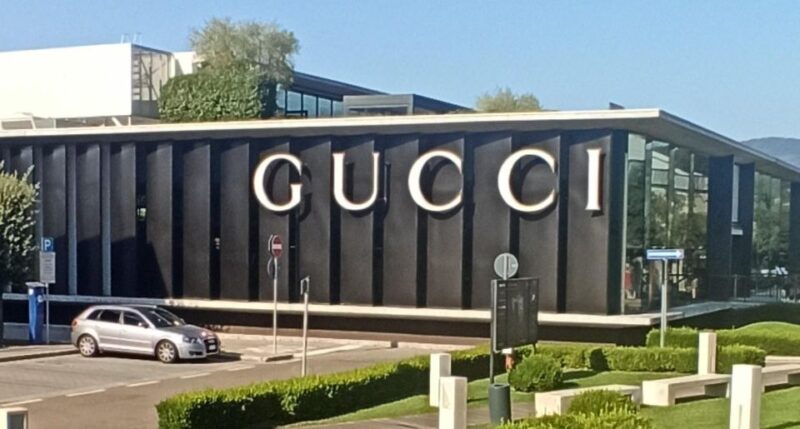 Private Driver for Shopping to the Mall and Prada Outlet - Key Points