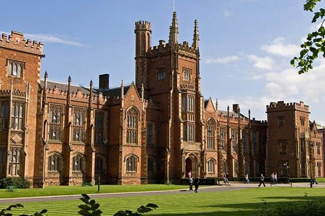 Private Driver Guided Day Tour of Belfast - Accessibility and Participation
