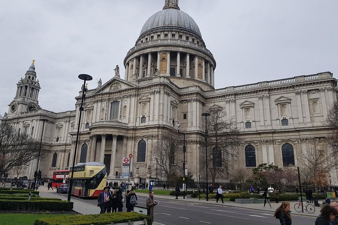 Private Driver to Visit London, Windsor, Bath, Stonehenge or Oxford - Traveler Restrictions