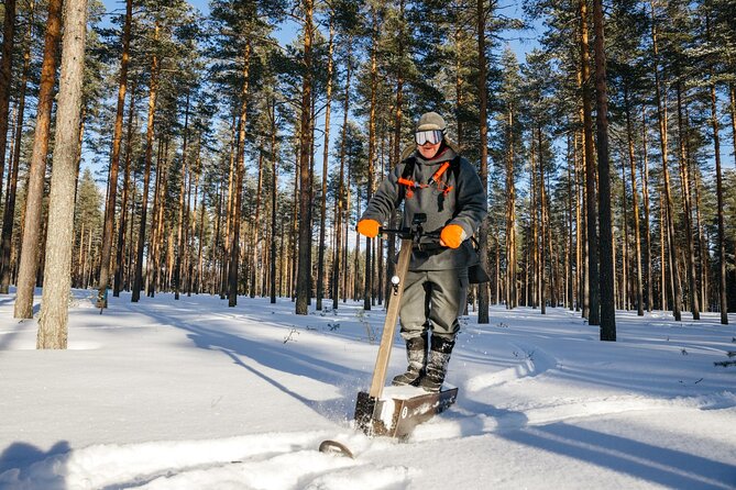 Private Driving Snow Scooters Experience in Finland - Meeting and Pickup Details