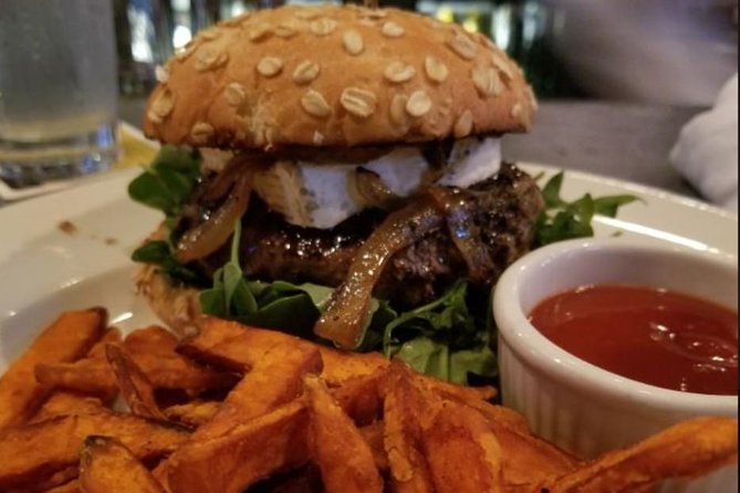 Private Drunk History Tour: Lunch, Libations & History - Sample Menu