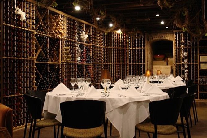 Private Drunk History Tour: Lunch, Libations & History - Cuisine and Landmarks