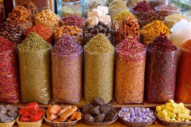 PRIVATE Dubai City Tour up to 6 Person (Museum | Souk | Atlantis | Beach & More) - Immerse in the Local Culture